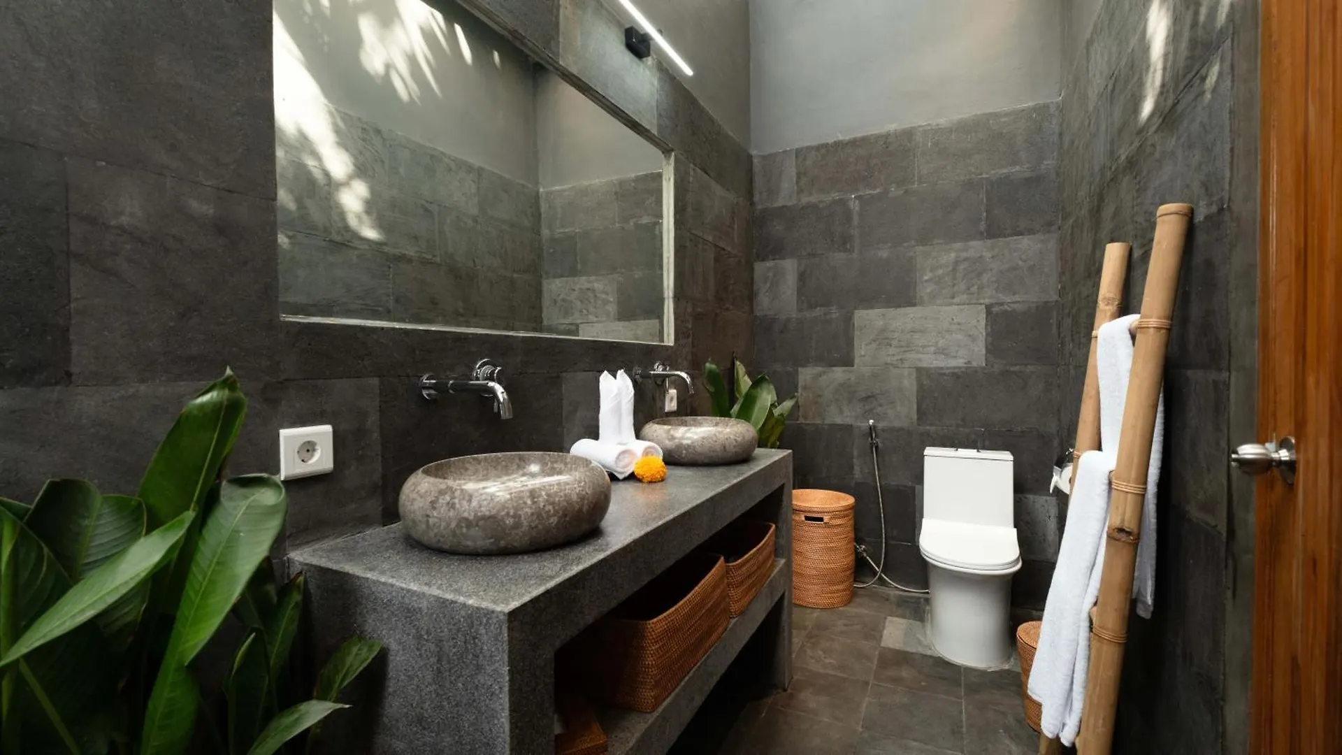 Villa Alami By Villa Finder Seminyak  Indonesia